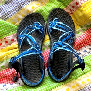 Wave chacos